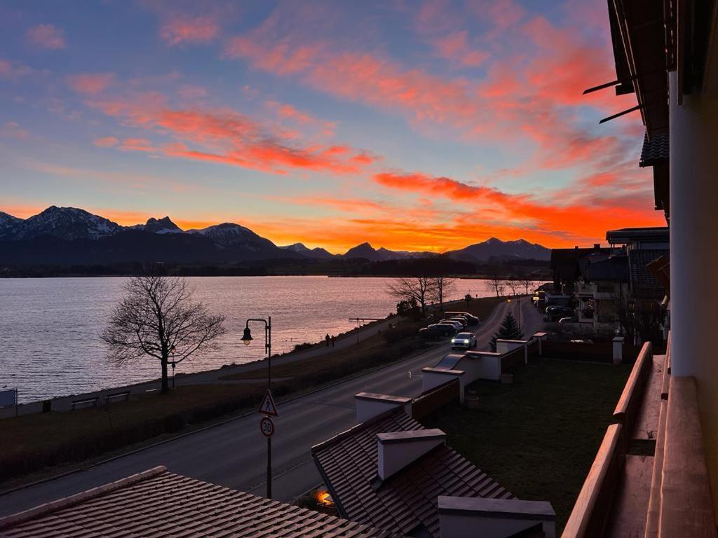 Hotel Fischer Am See Fussen Exterior photo