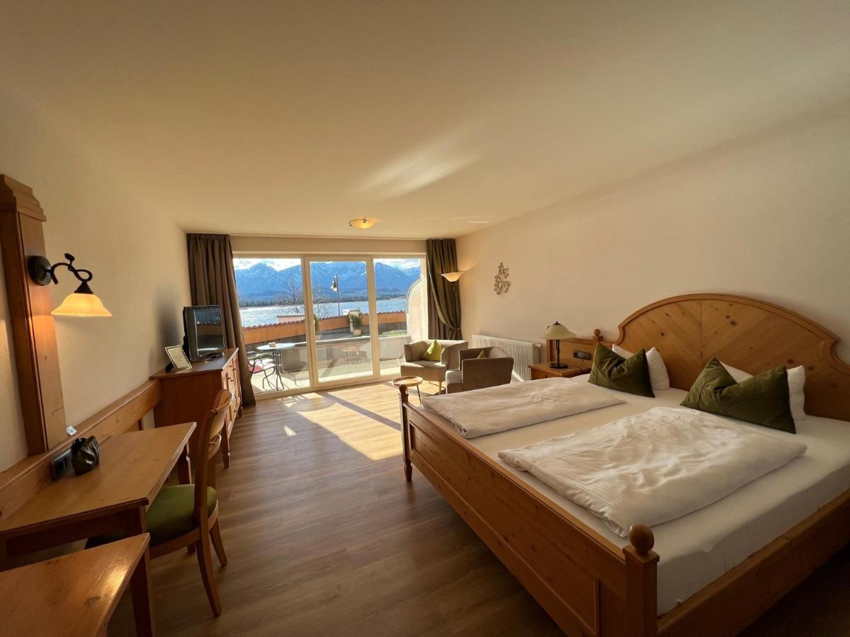 Hotel Fischer Am See Fussen Exterior photo