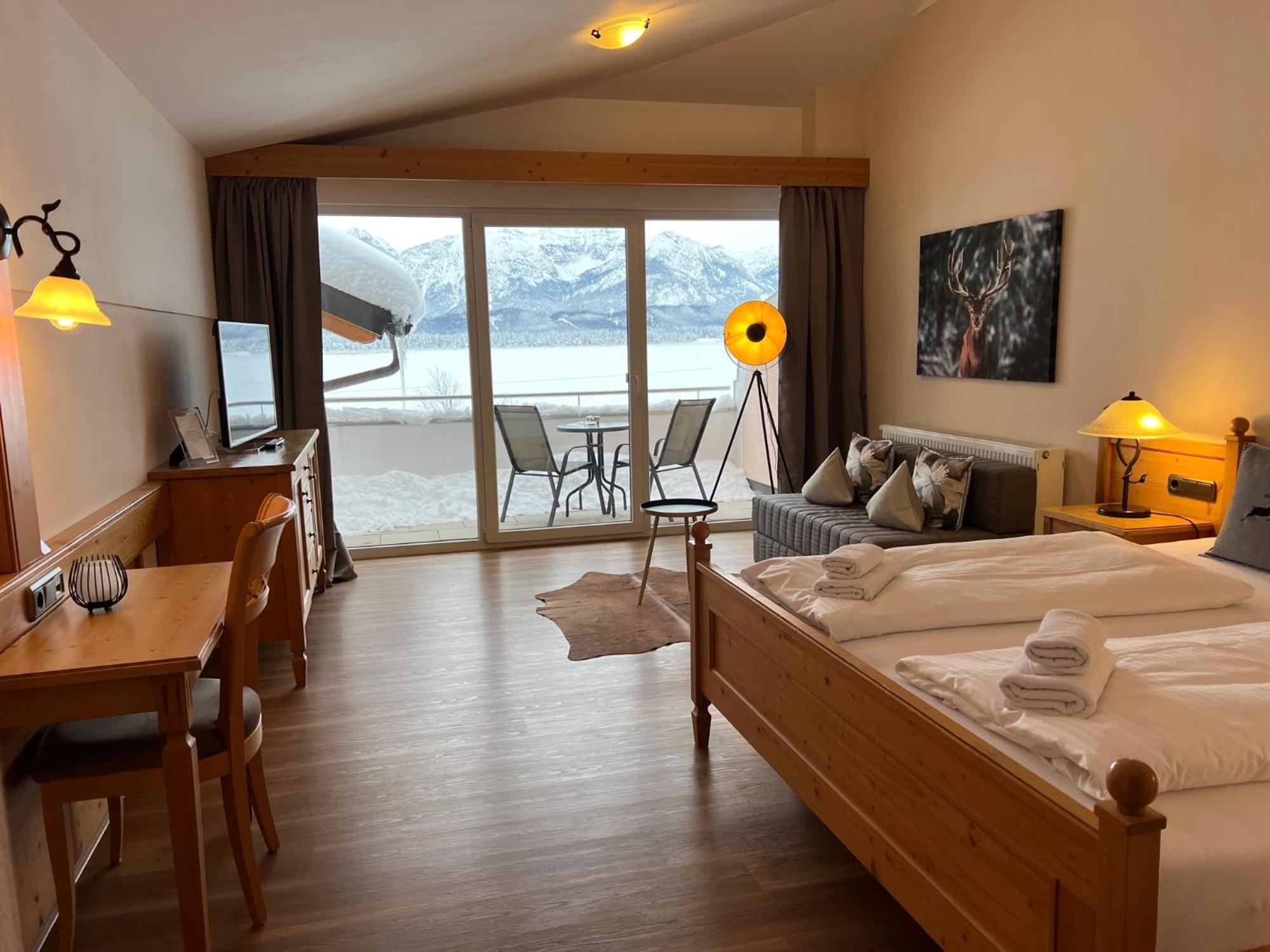 Hotel Fischer Am See Fussen Exterior photo